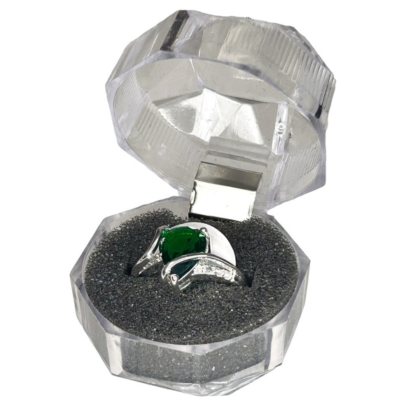 Synthetic Emerald Centre Stone Ring Rhinestone Detail 925 Silver Plate Sz US 6.5 - Picture 6 of 8